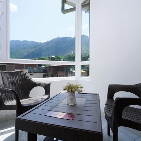 Hotel Kullu Valley Exteriér fotografie