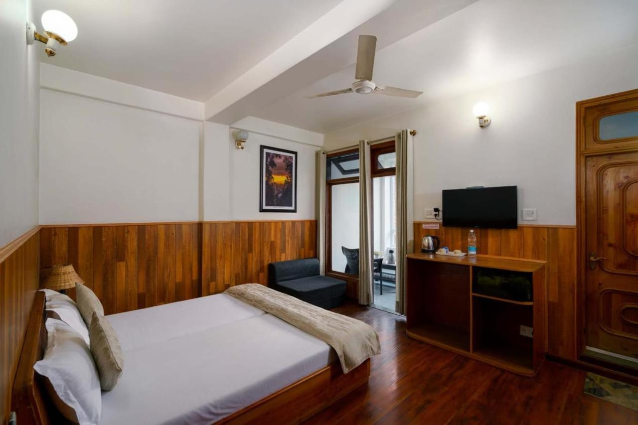 Hotel Kullu Valley Exteriér fotografie